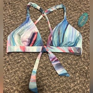 Mynah Women’s baiting suit top